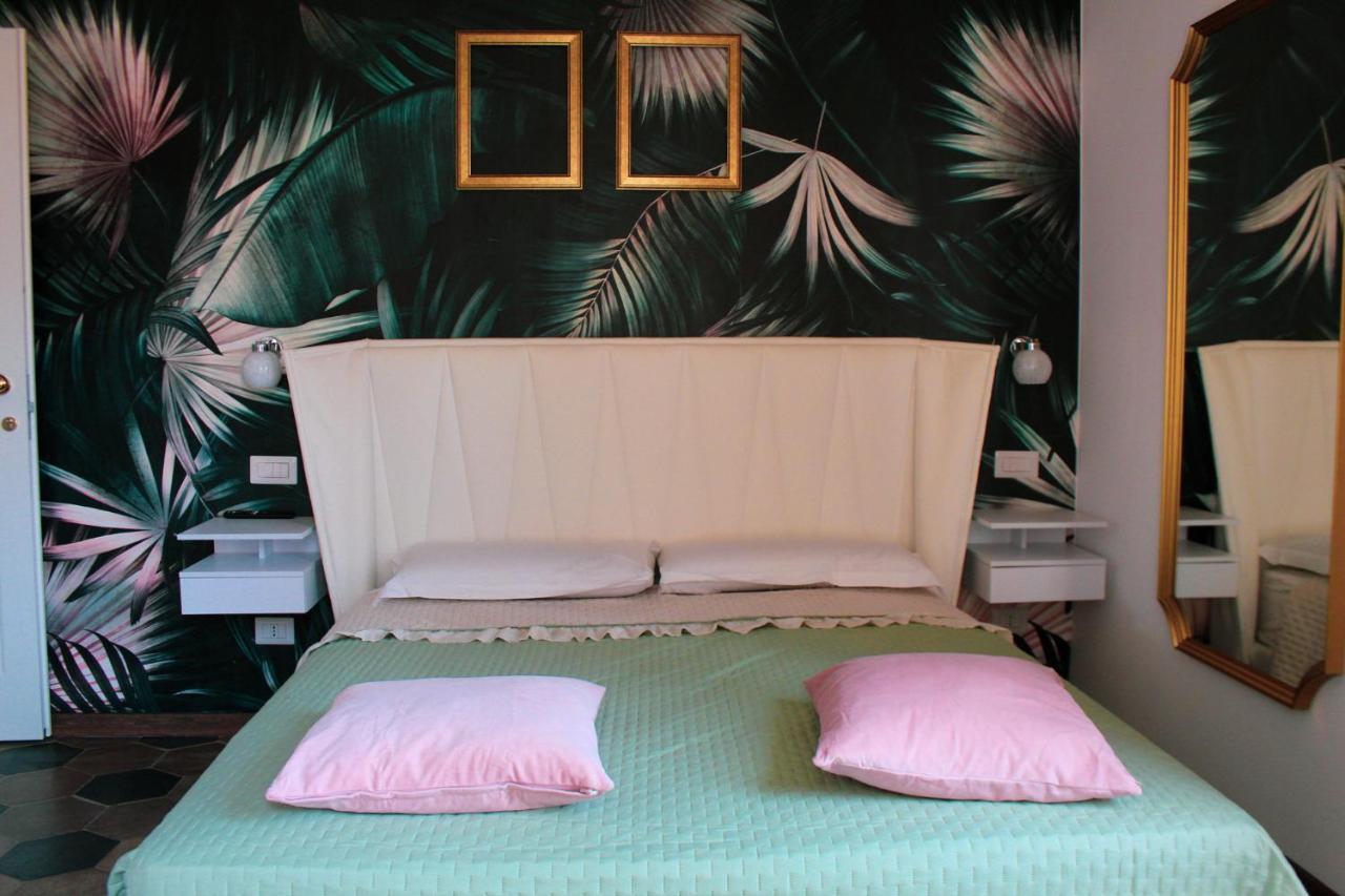 Lion Luxury Rooms Рим Экстерьер фото